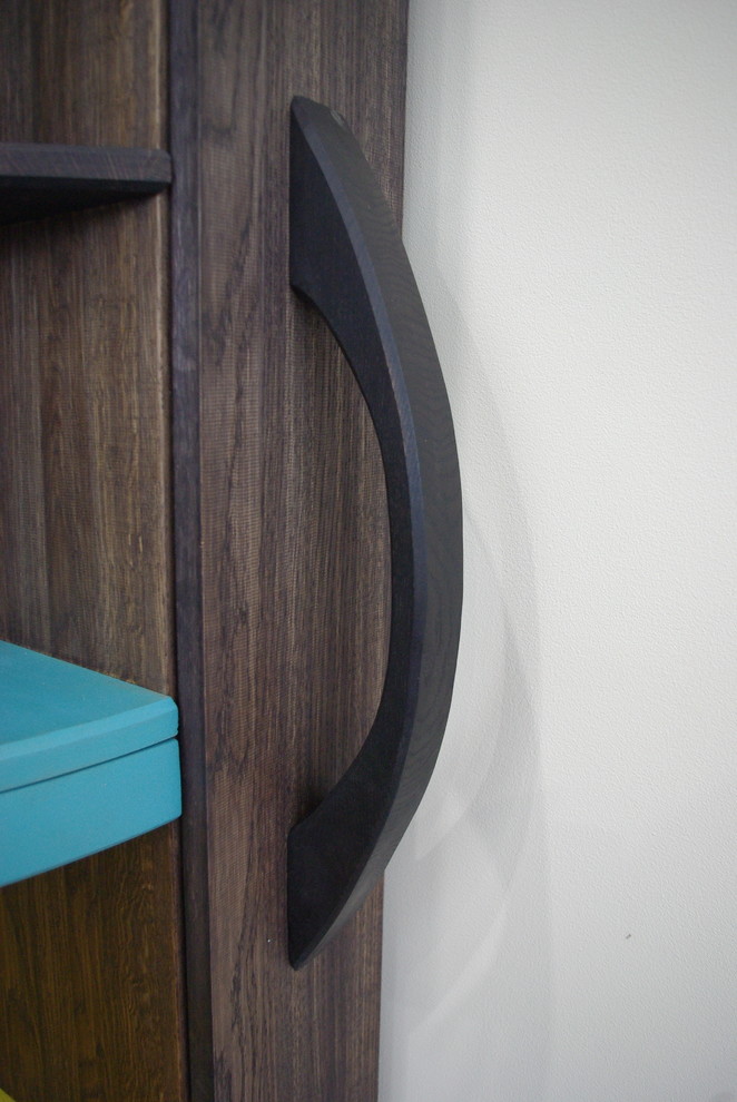 Буфет "Тет-а-тет". Ручка выдвижного бара