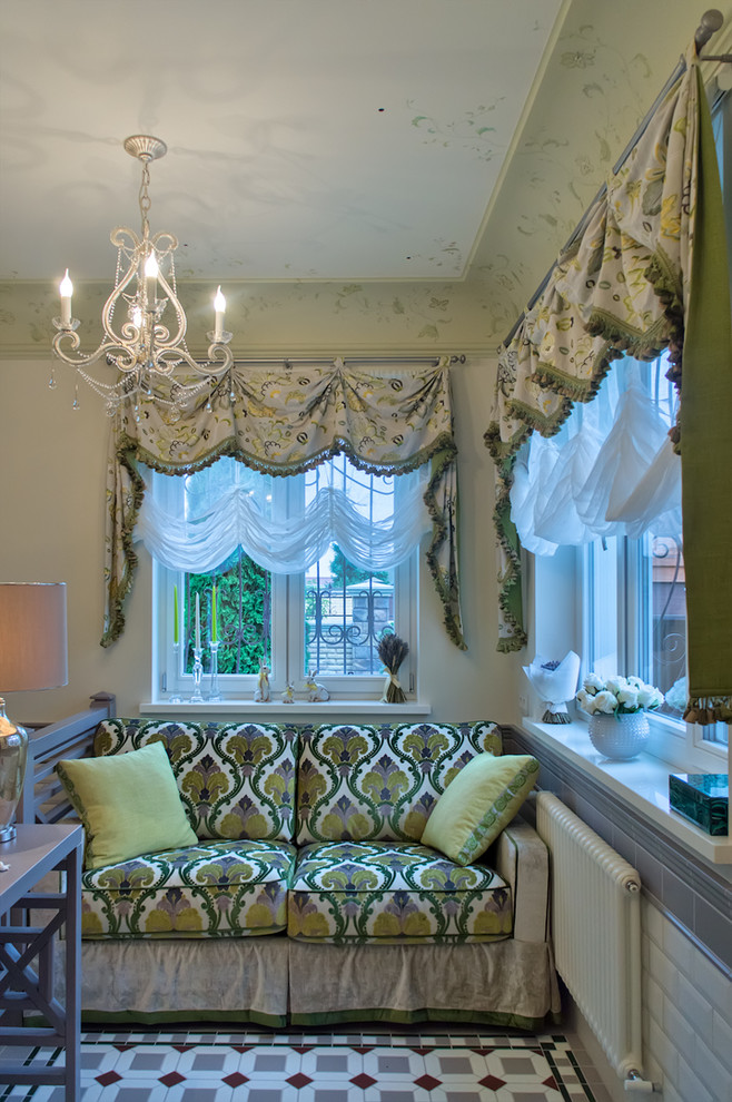 Прихожая в загородном доме