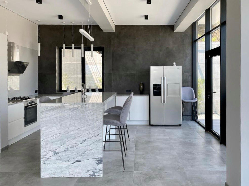 дом с видом на море