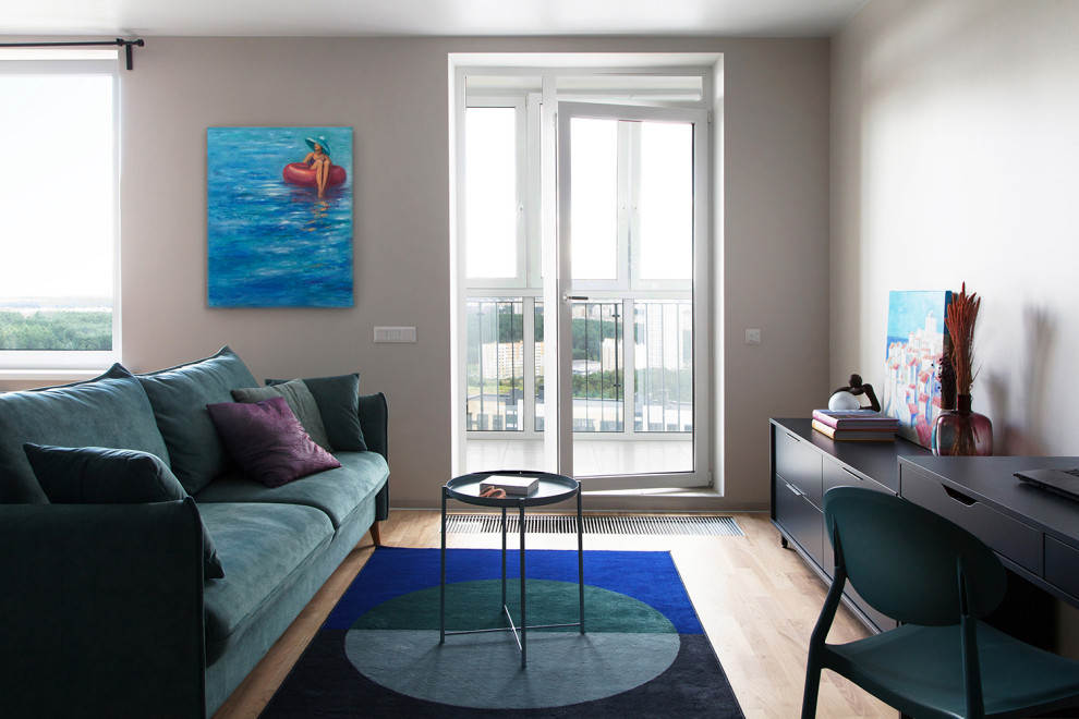 Houzz Беларусь: Квартира со шкафом, функциональным с трех сторон