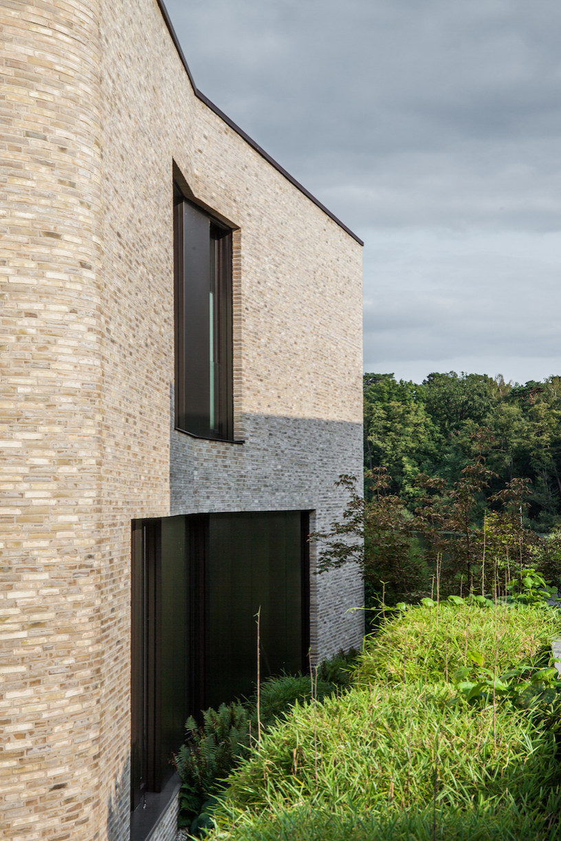 Wannsee Villa / Gnädinger Architekten