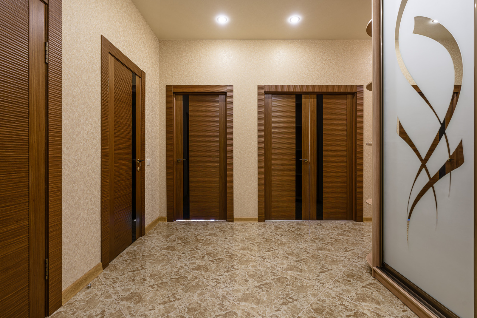 Интерьерная фотосъёмка квартиры в Краснодаре :: 12 августа 2019