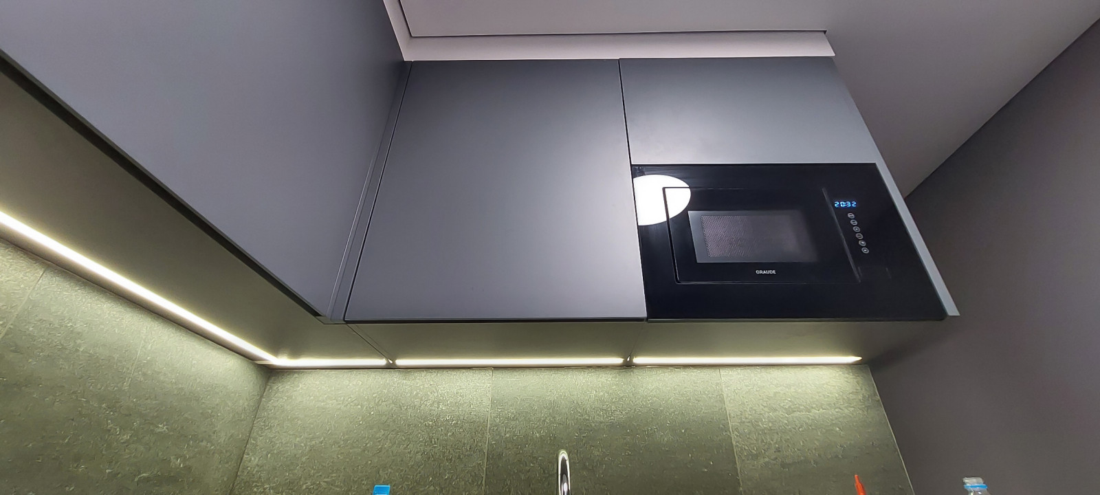 Реализация кухни по дизайн-проекту в однокомнатной квартире, 2022