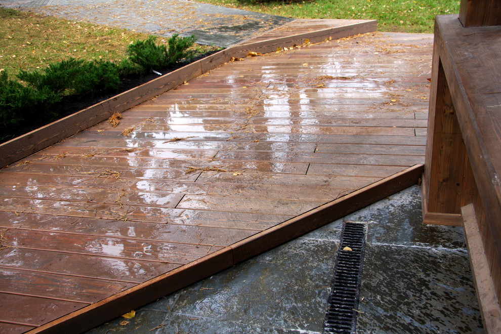 Мощеный двор