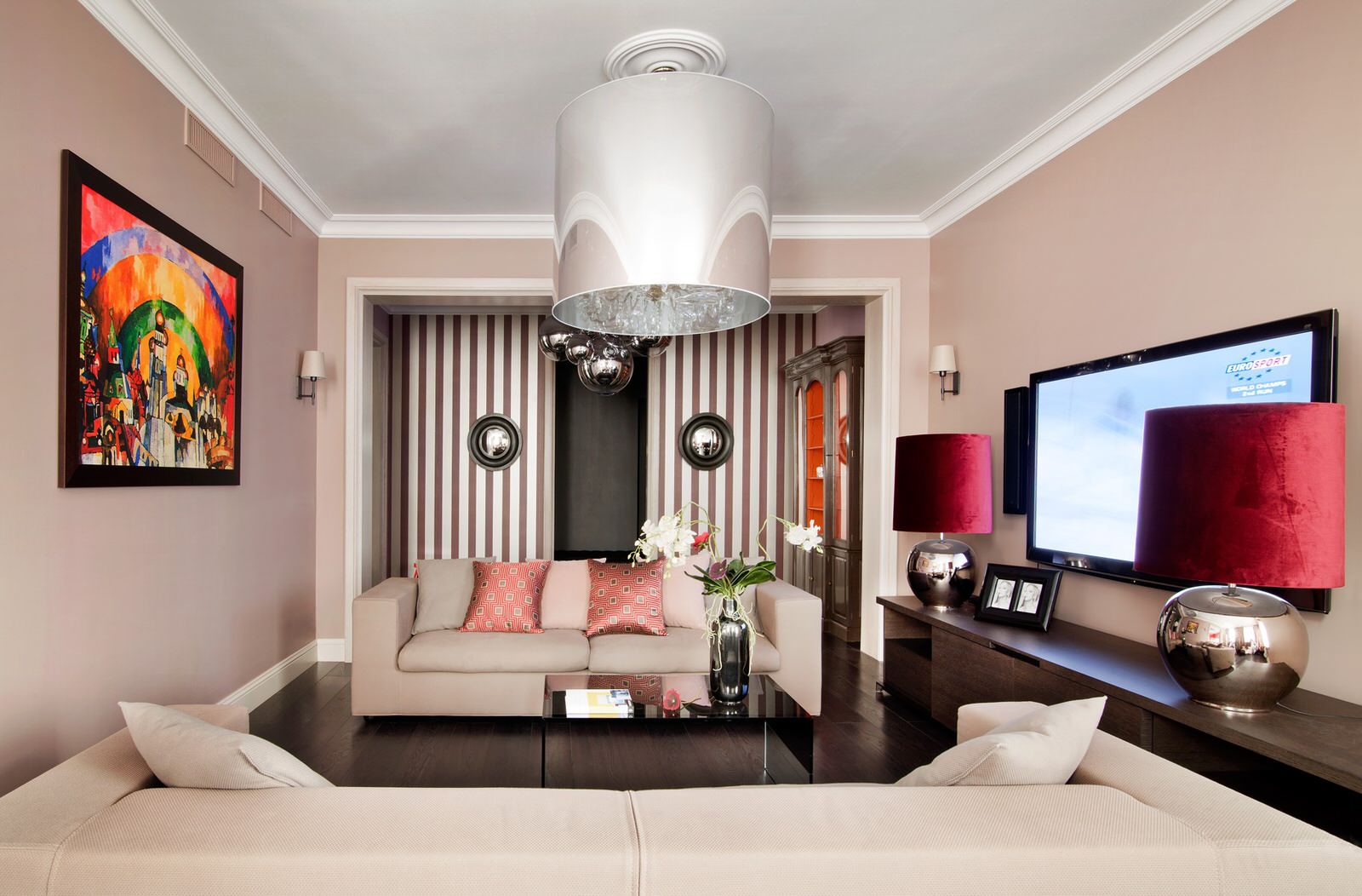 КВАРТИРА НА 'ОЗЕРКОВСКОЙ НАБЕРЕЖНОЙ'