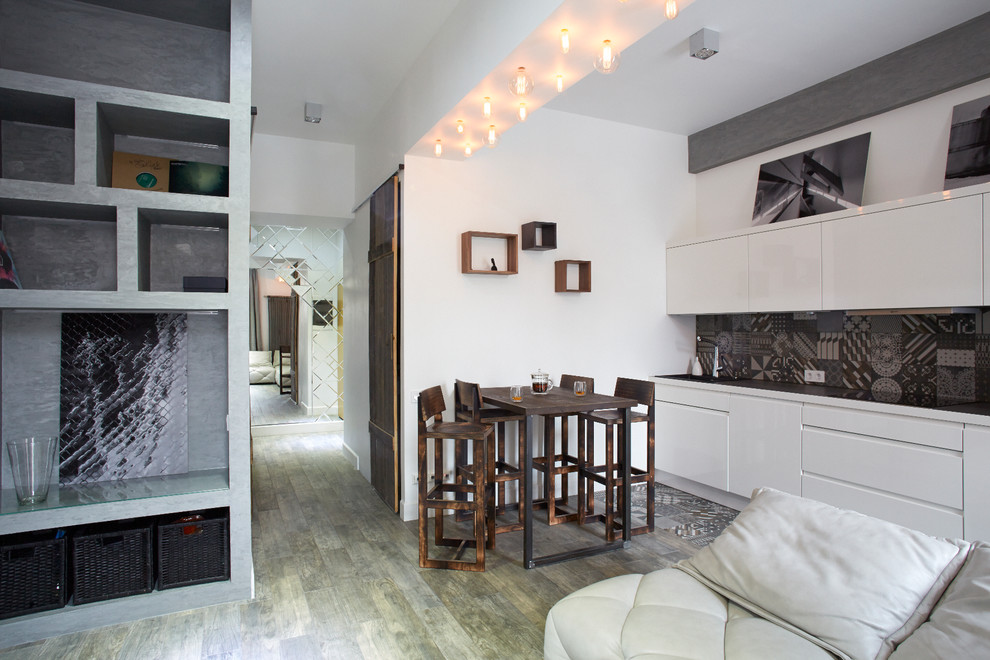 Апартаменты в стиле лофт для молодой семейной пары на ул. Берзарина