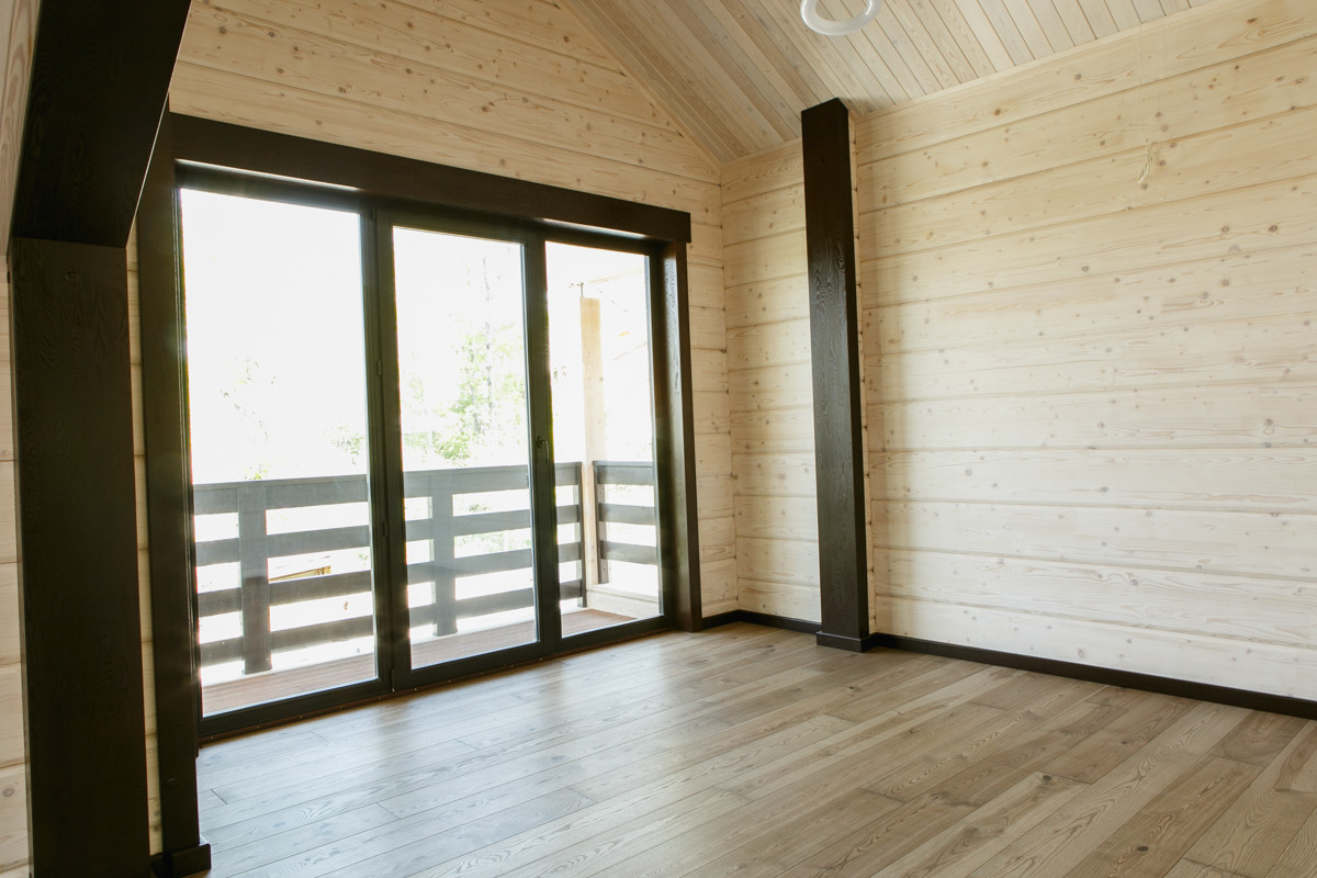 Интерьер дома из клееного бруса