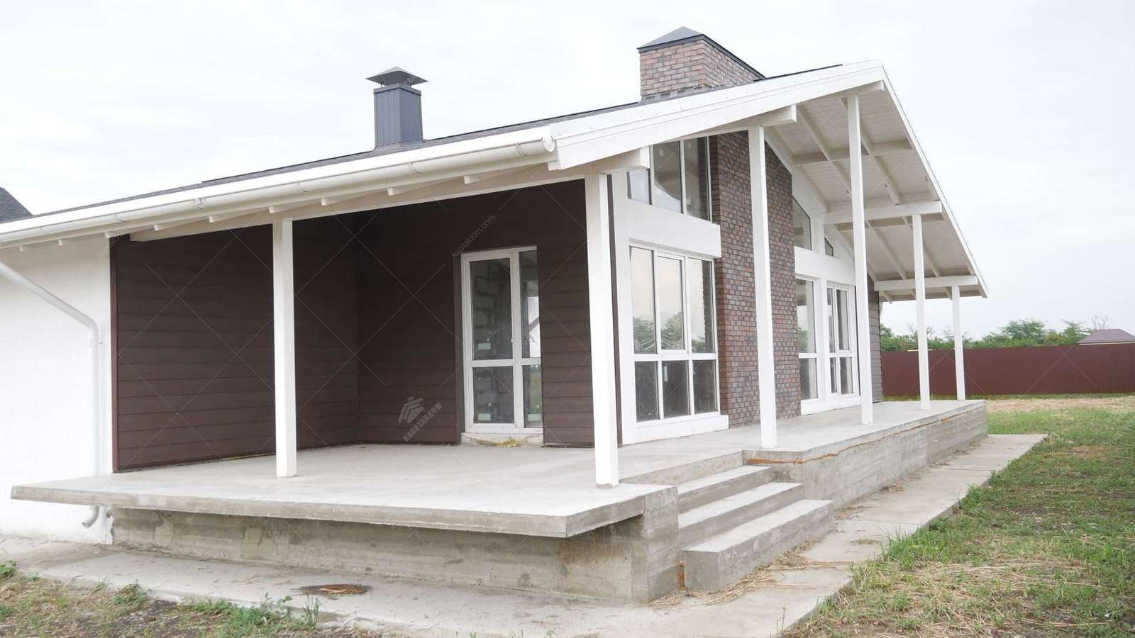 Дом шале в Европее