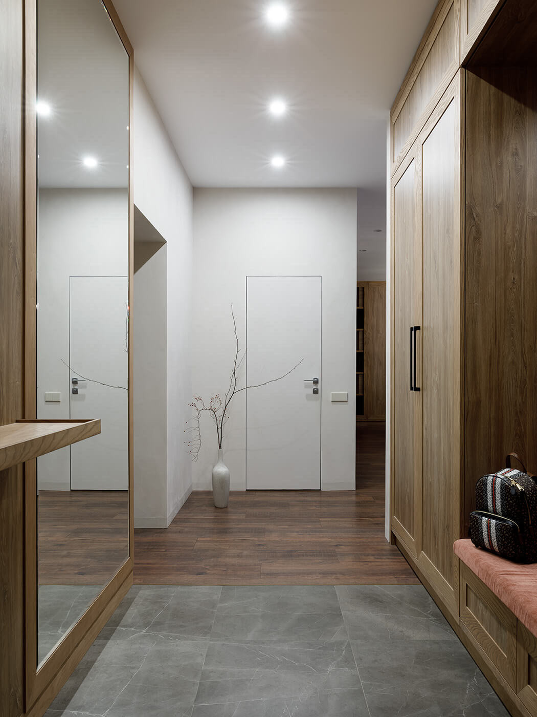 Обложка проекта: FREEDOM квартира для семьи из четырех человек. площадь 150 кв.м