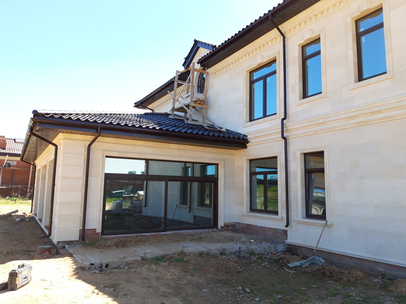 Варианты остекления домов