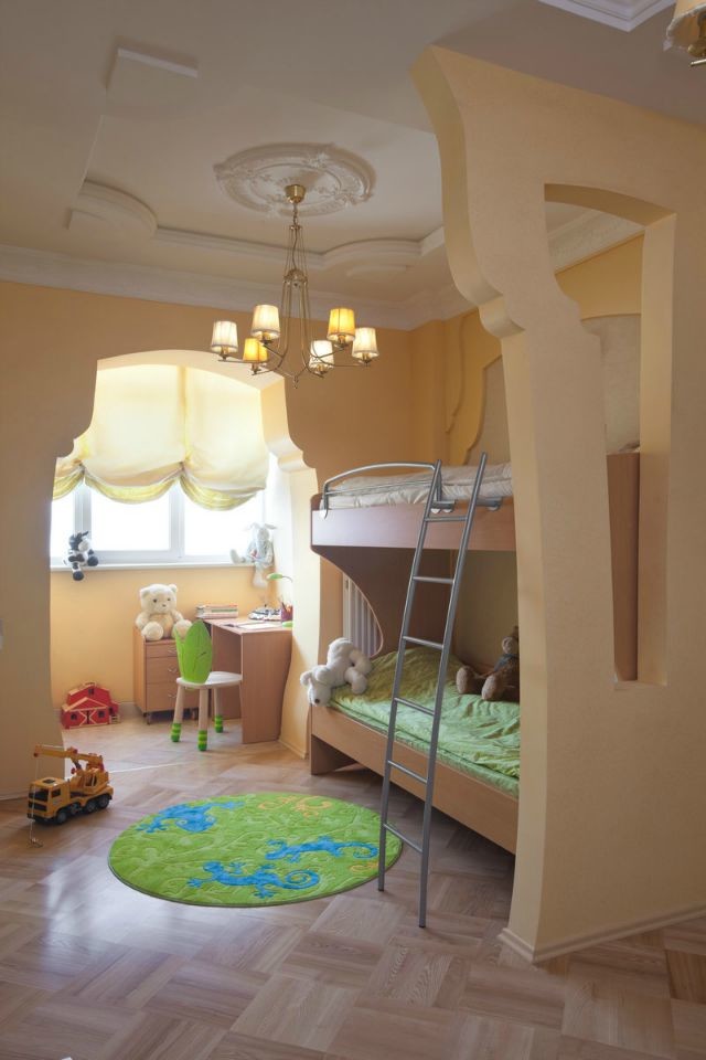 ЛОМОНОСОВСКИЙ