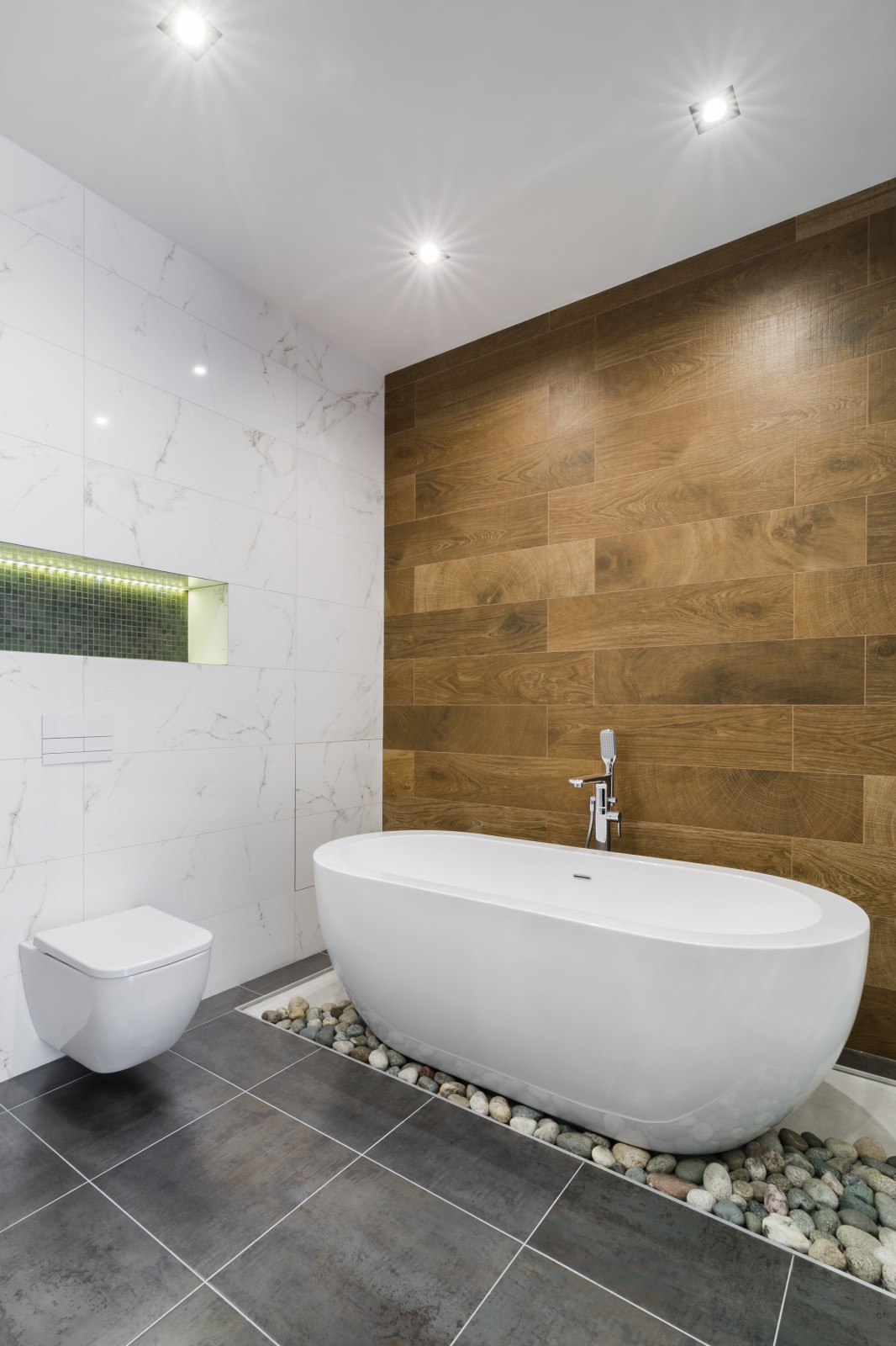 Просторная двухуровневая квартира в современном стиле