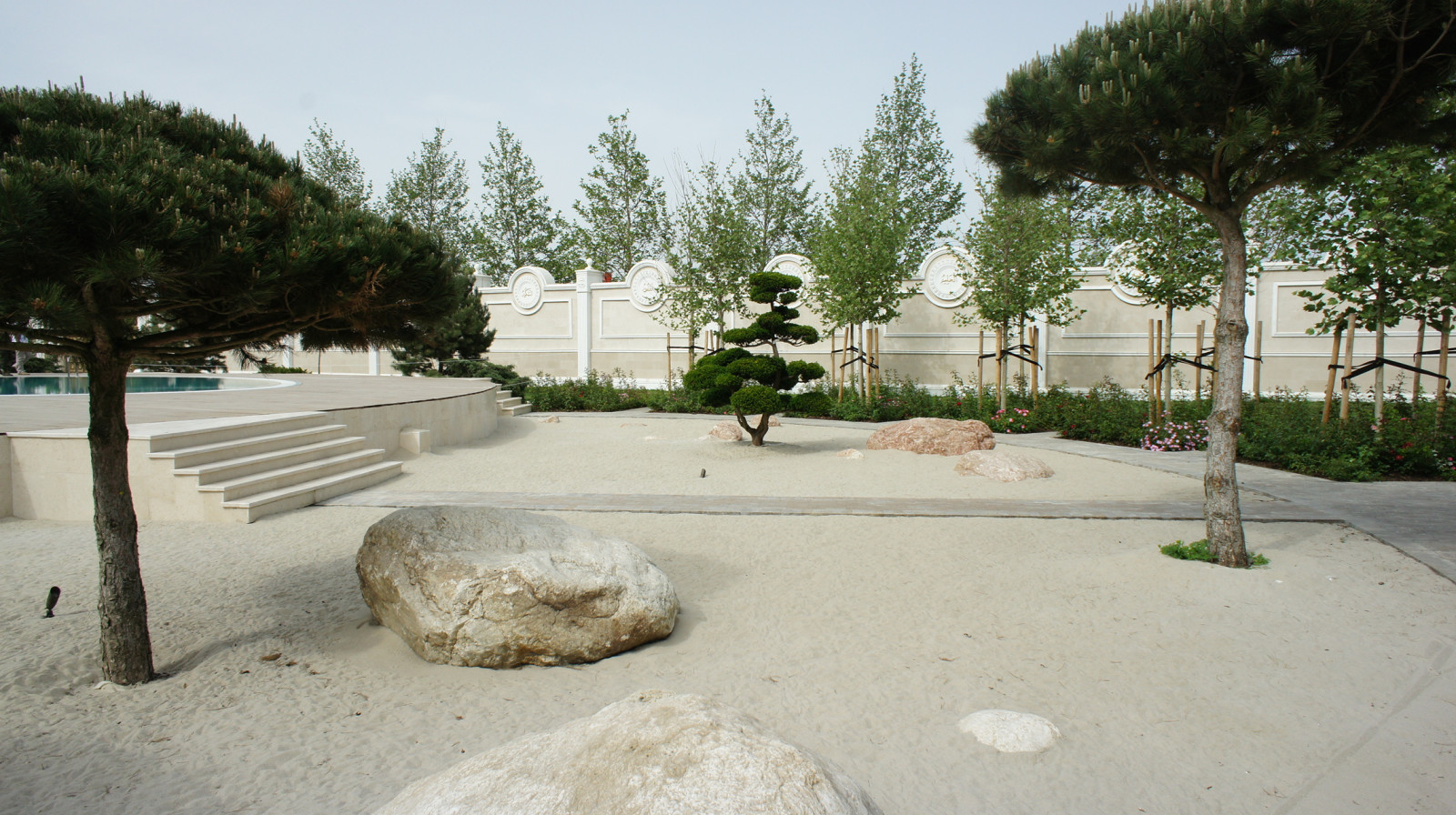 «Сад стриженых форм»