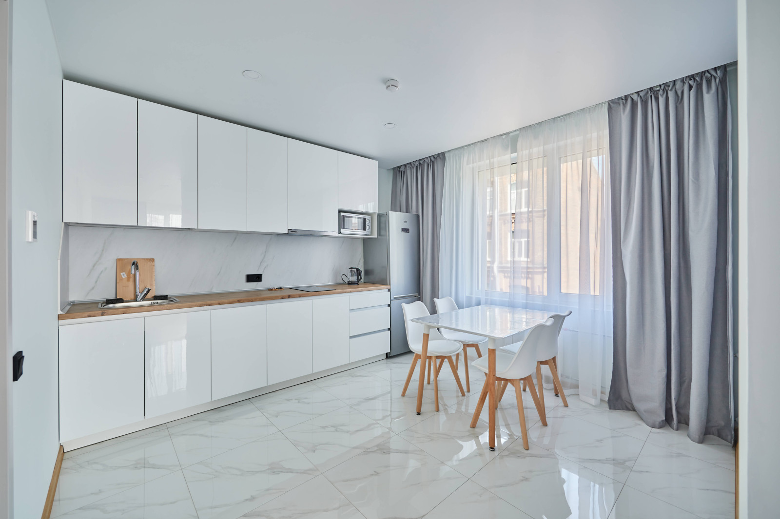 Минималистичные апартаменты евродвушка Avenue