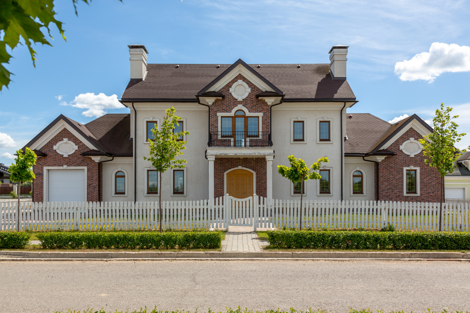 Коттедж в ближнем Подмосковье