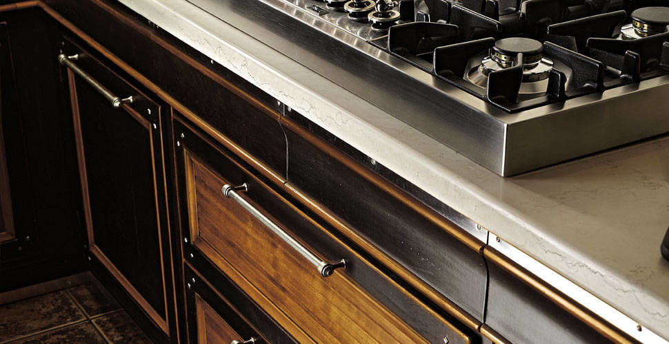 Кухни в салонах