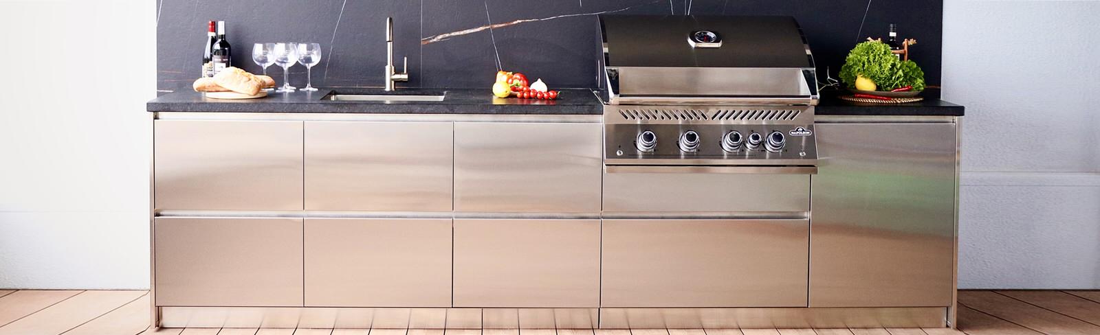 Обложка проекта: Зона барбекю на открытой террасе на крыше в Москве