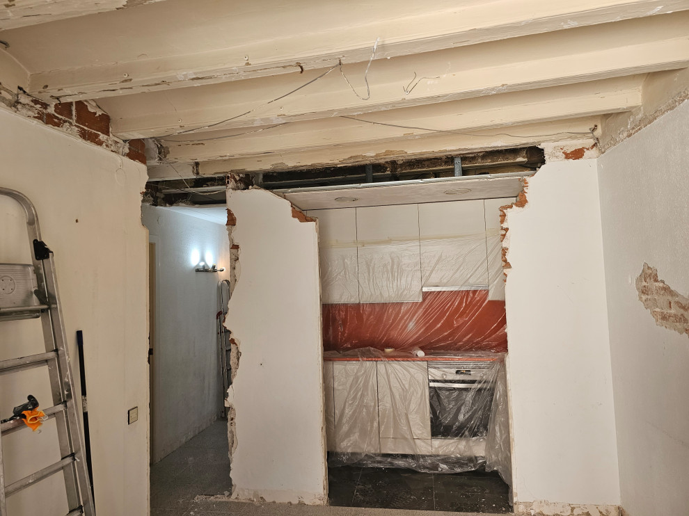 Reforma integral de piso, Zona Poble Sec, Barcelona/Comprehensive apartment reno