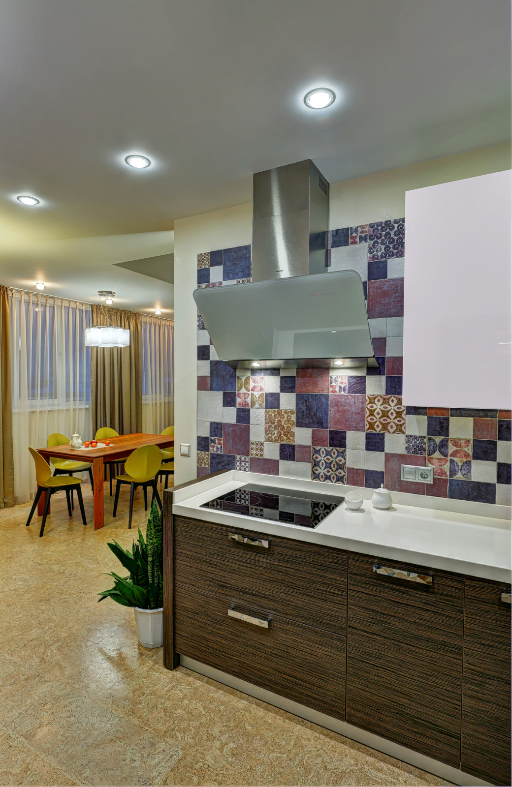 Обложка проекта: Высоко над городом