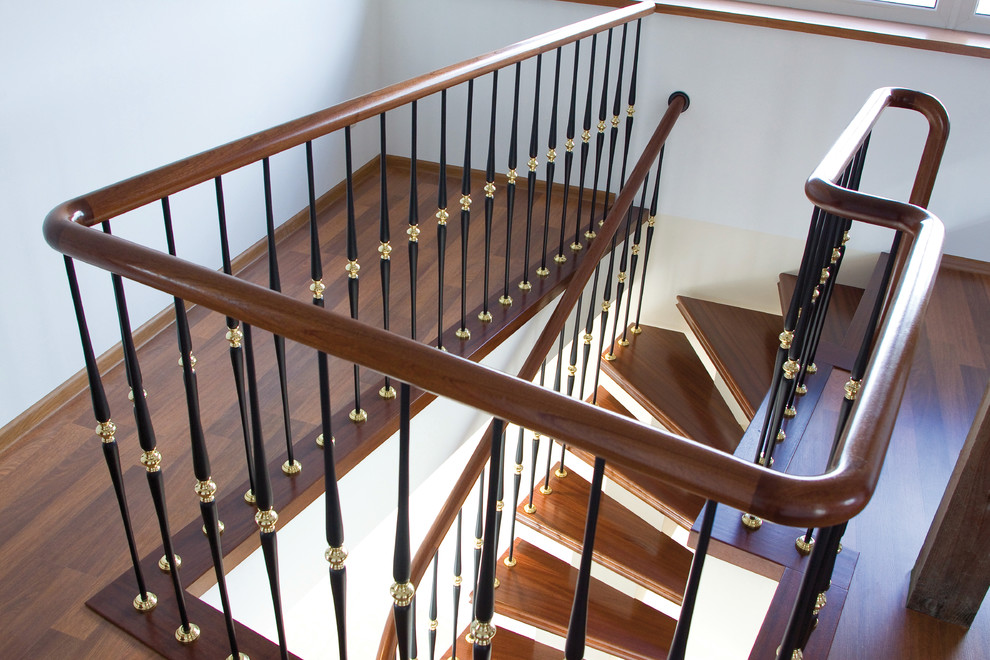 Стальные ограждения