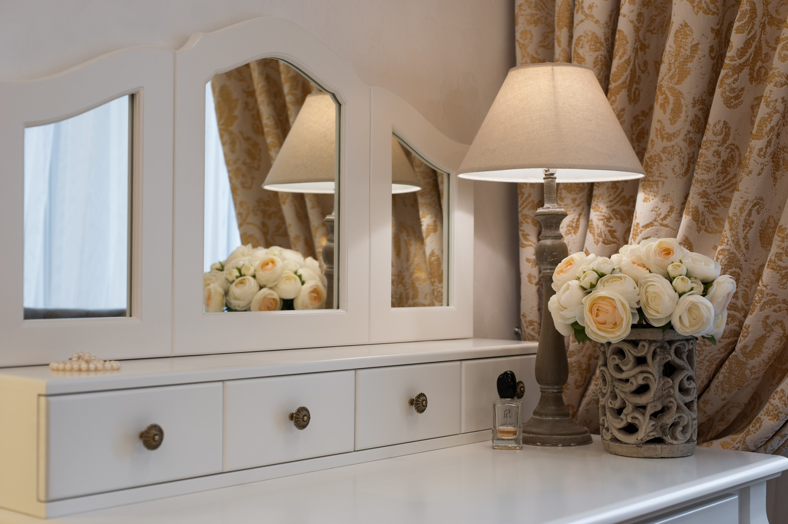 Реализованный проект квартиры в стиле итальянской классики в центре Петербурга