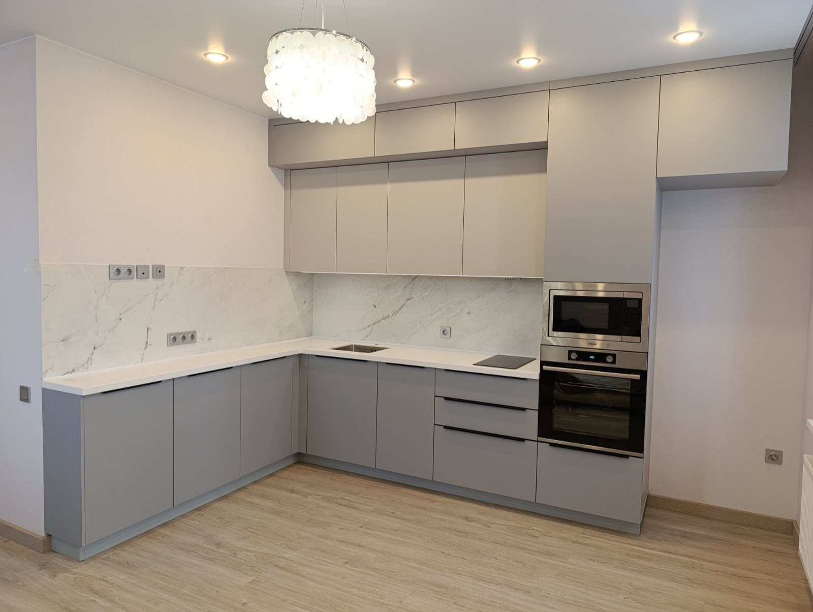 Обложка проекта: Кухонный гарнитур 2460