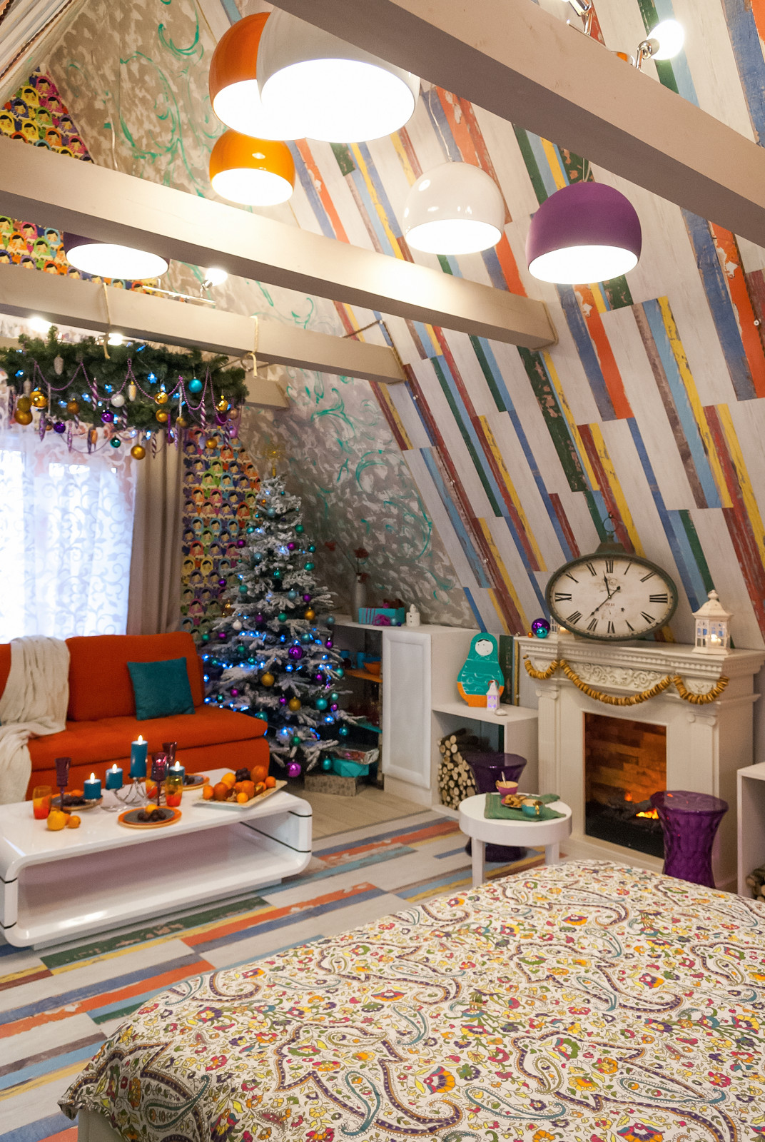 Яркие стены