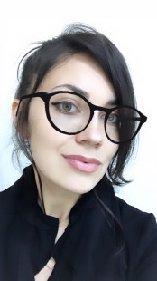 Гулия Рябова