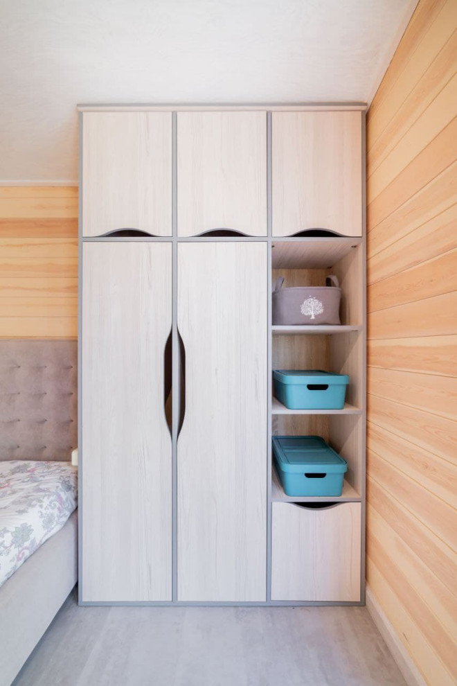 Обложка проекта: Мебель для спальни с подвесным столиком в загородный дом