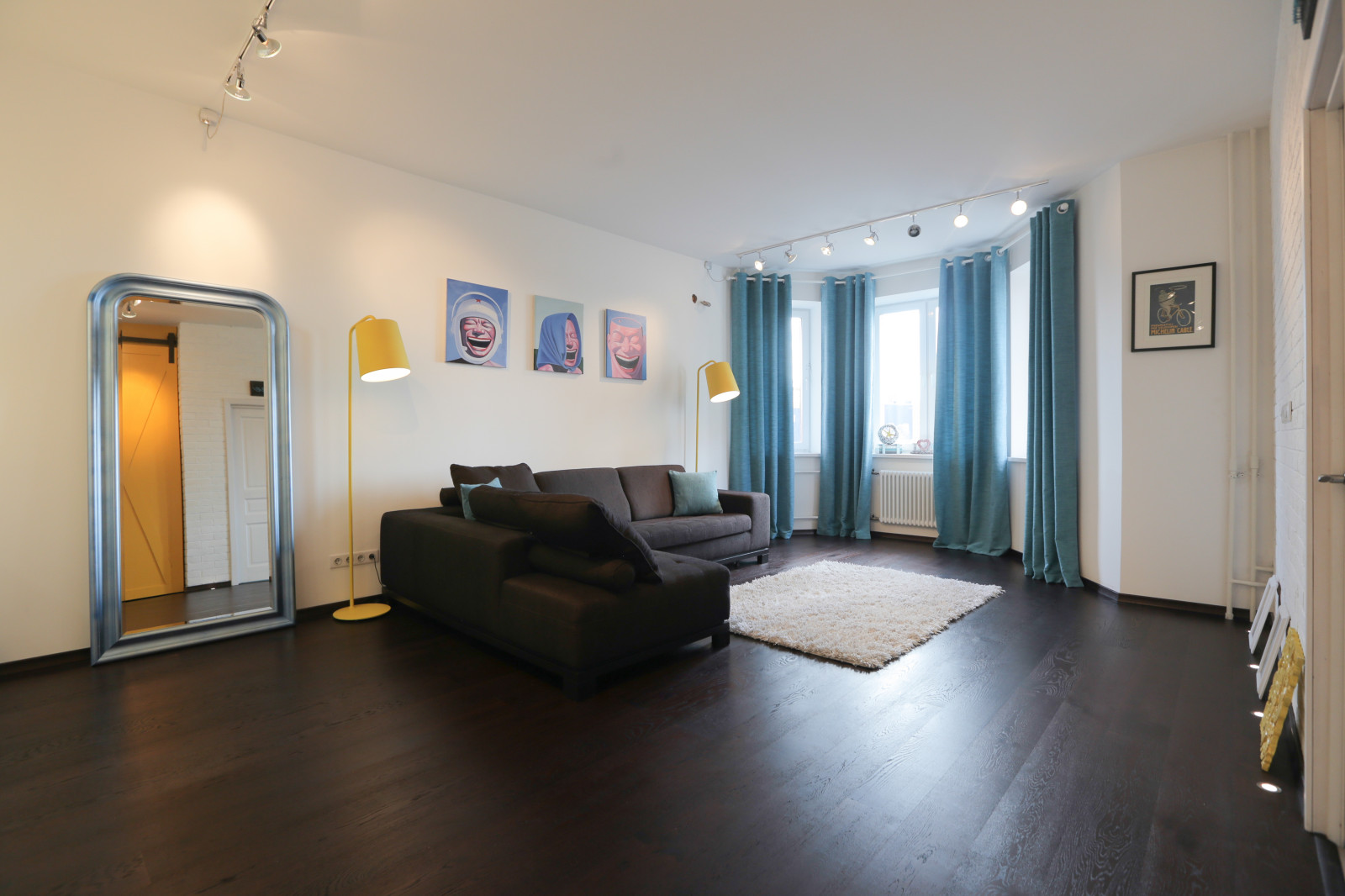 Moscow small studio 70 m2