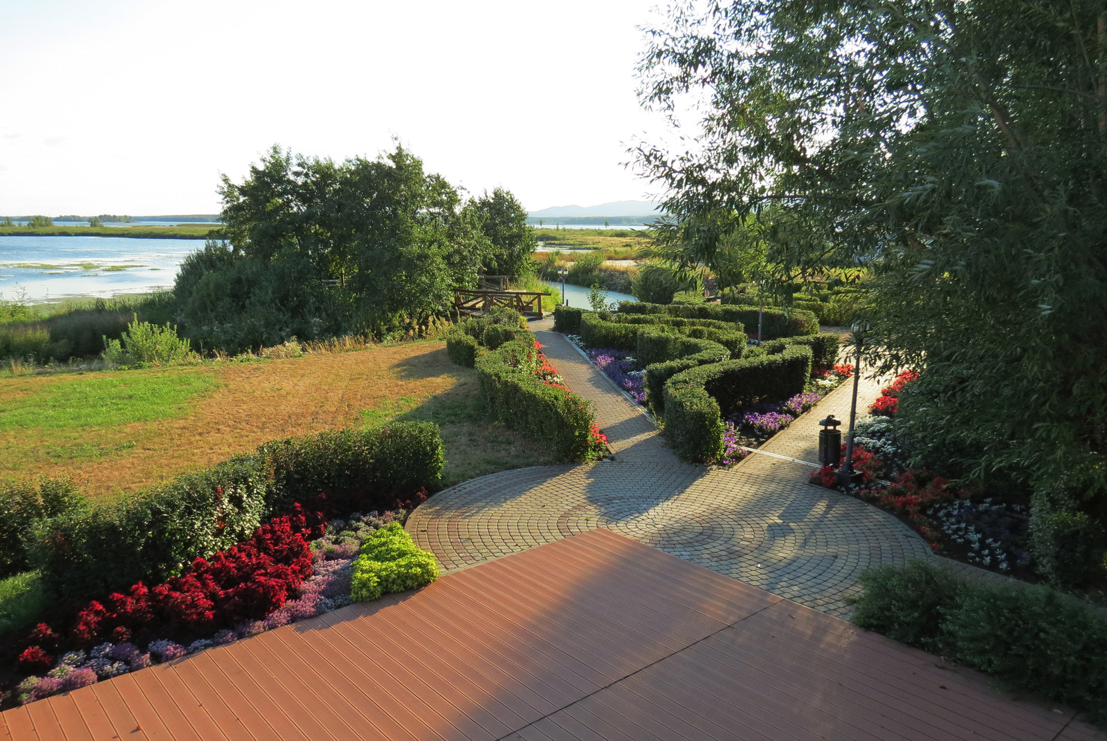 Искусство стрижки и формовки на наших объектах