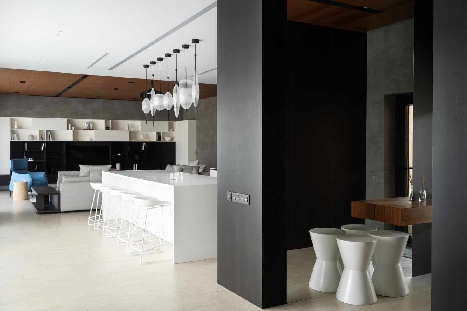 Белый дом на юге России