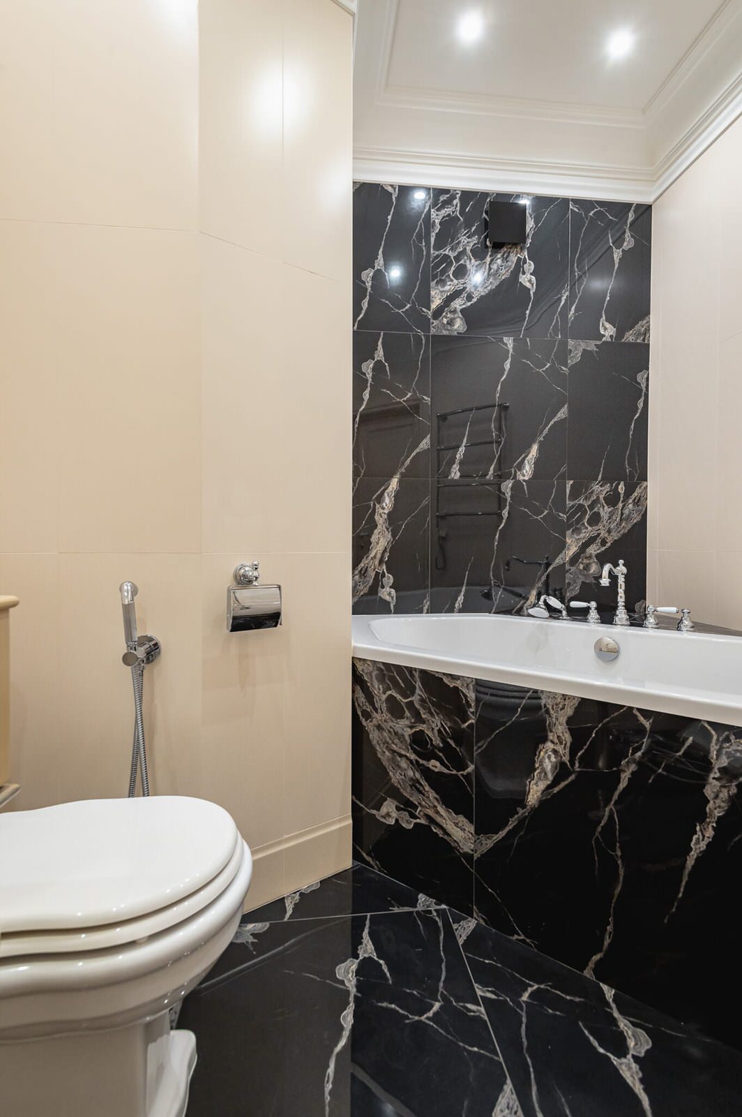 ЖК ЗАЗЕРКАЛЬЕ 408