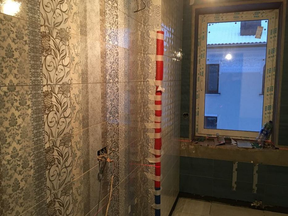 Интерьер в стиле современной классики с элементами Ар Деко.