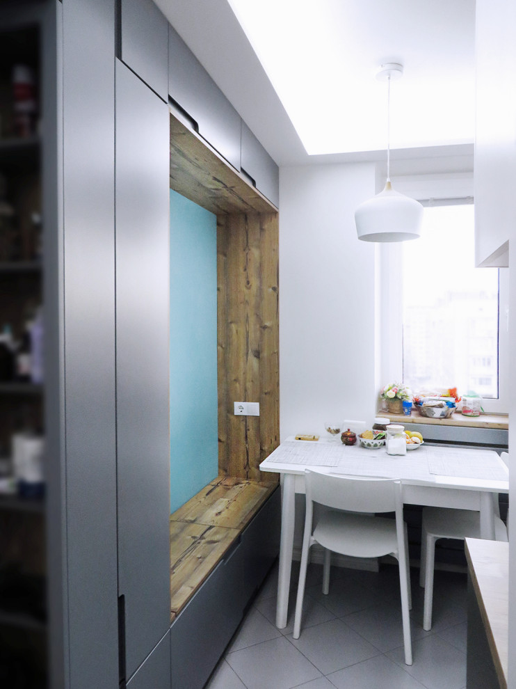 Небольшая квартира с большим количеством мест хранения