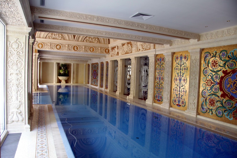 Бассейн в классическом стиле