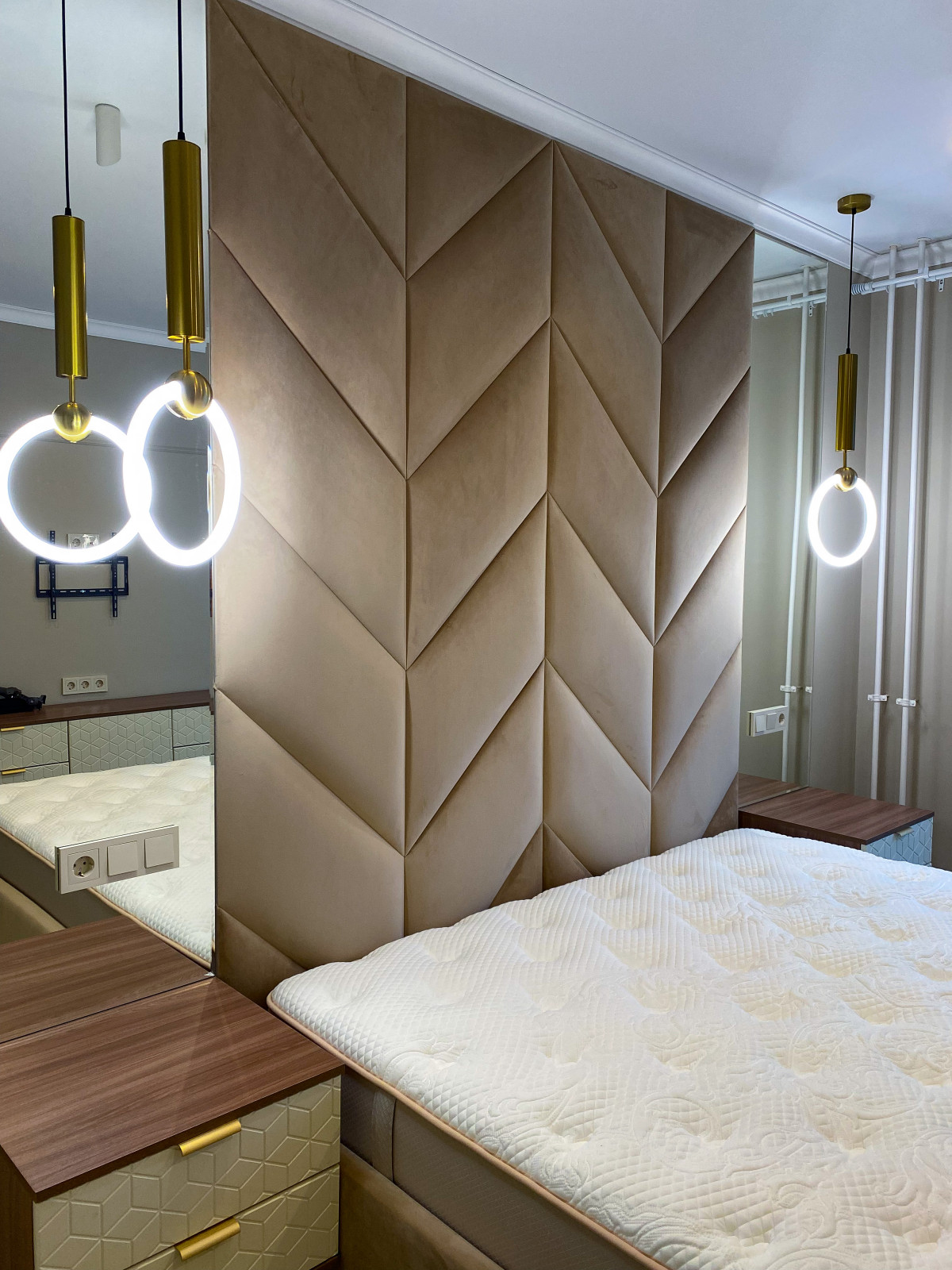 Мягкая панель с узором косички