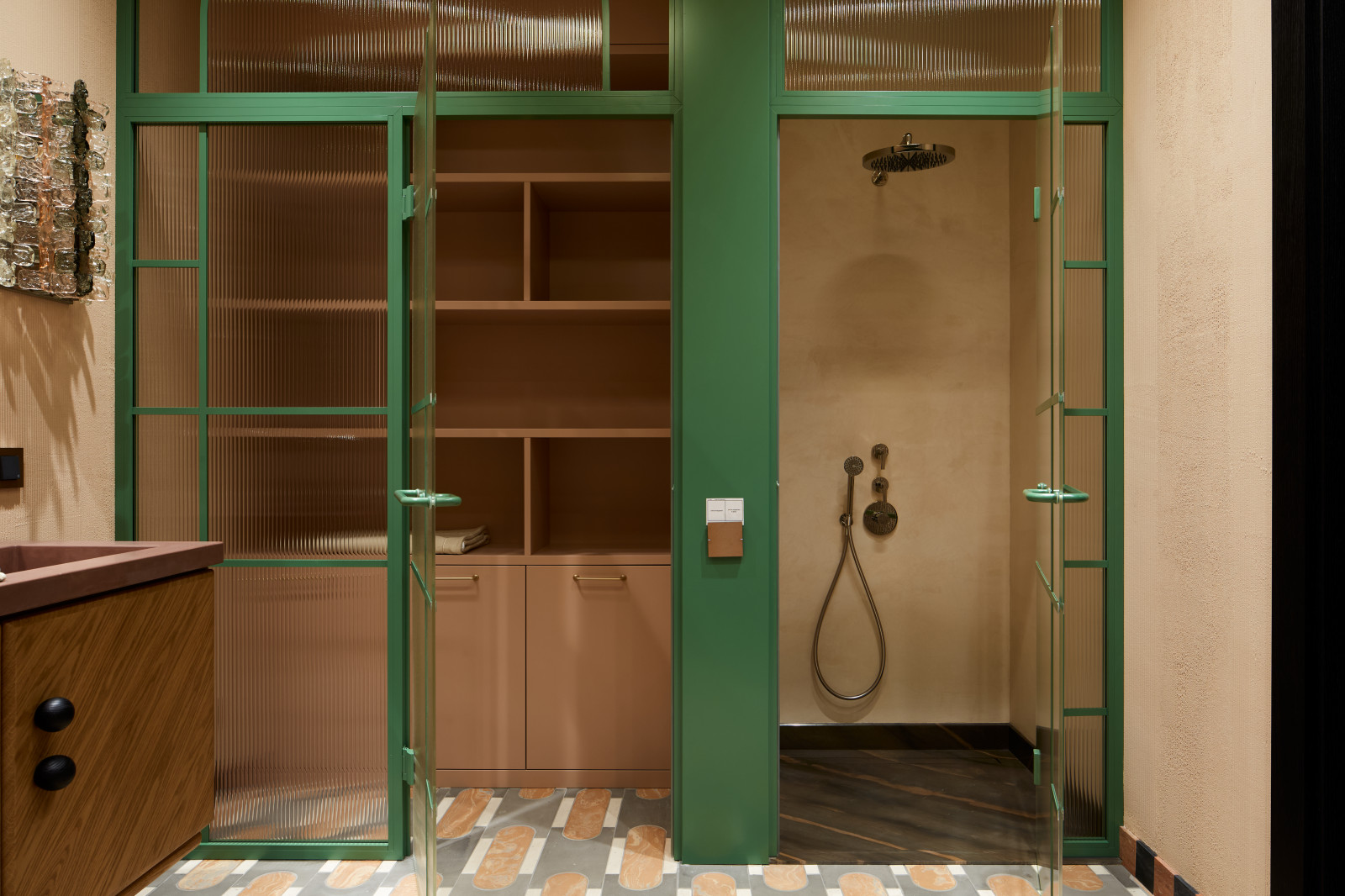 Баркли Плаза