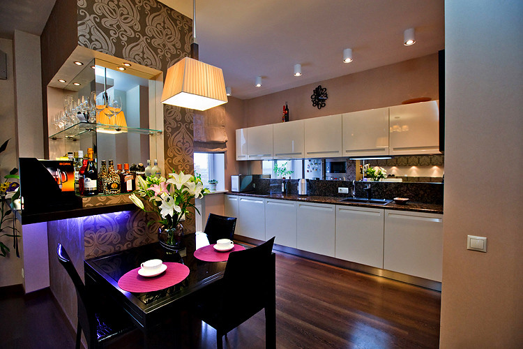 Дизайн интерьера 2-комнатной квартиры с большой гостиной