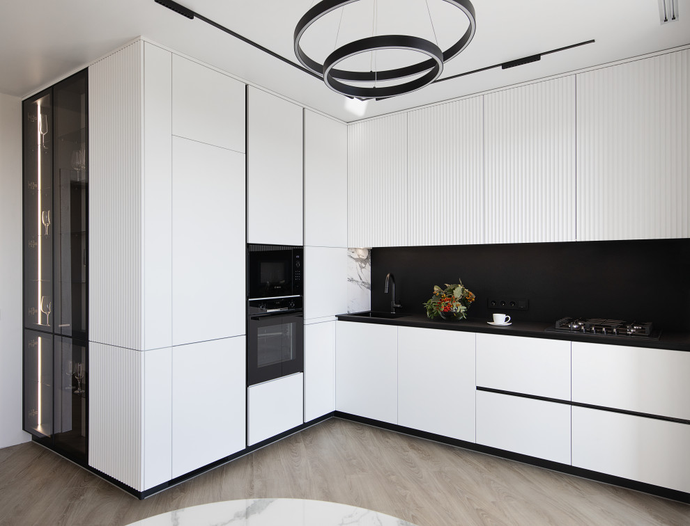 Обложка проекта: Кухни