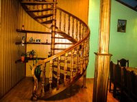 Обложка проекта: Винтовые лестницы на заказ