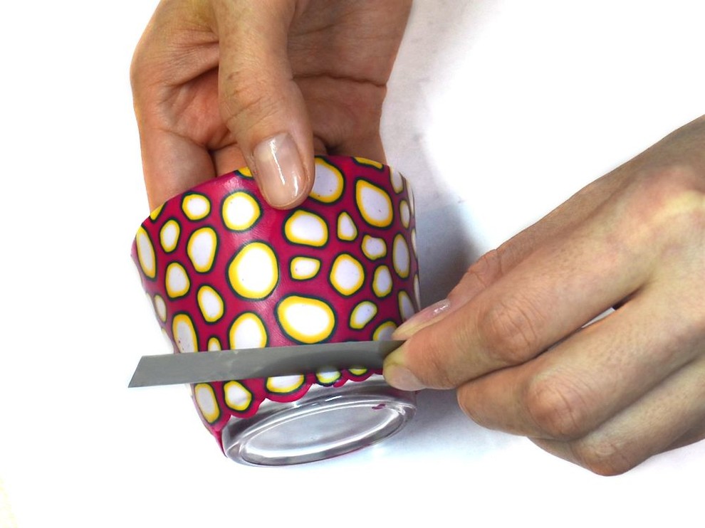 DIY: Декорируем стеклянный подсвечник полимерной глиной