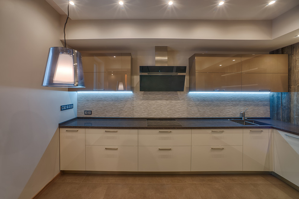 Обложка проекта: Кухня под ключ. ЖК Белый Парк.