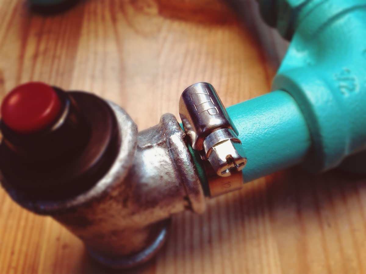 Светильники из водопроводной трубы