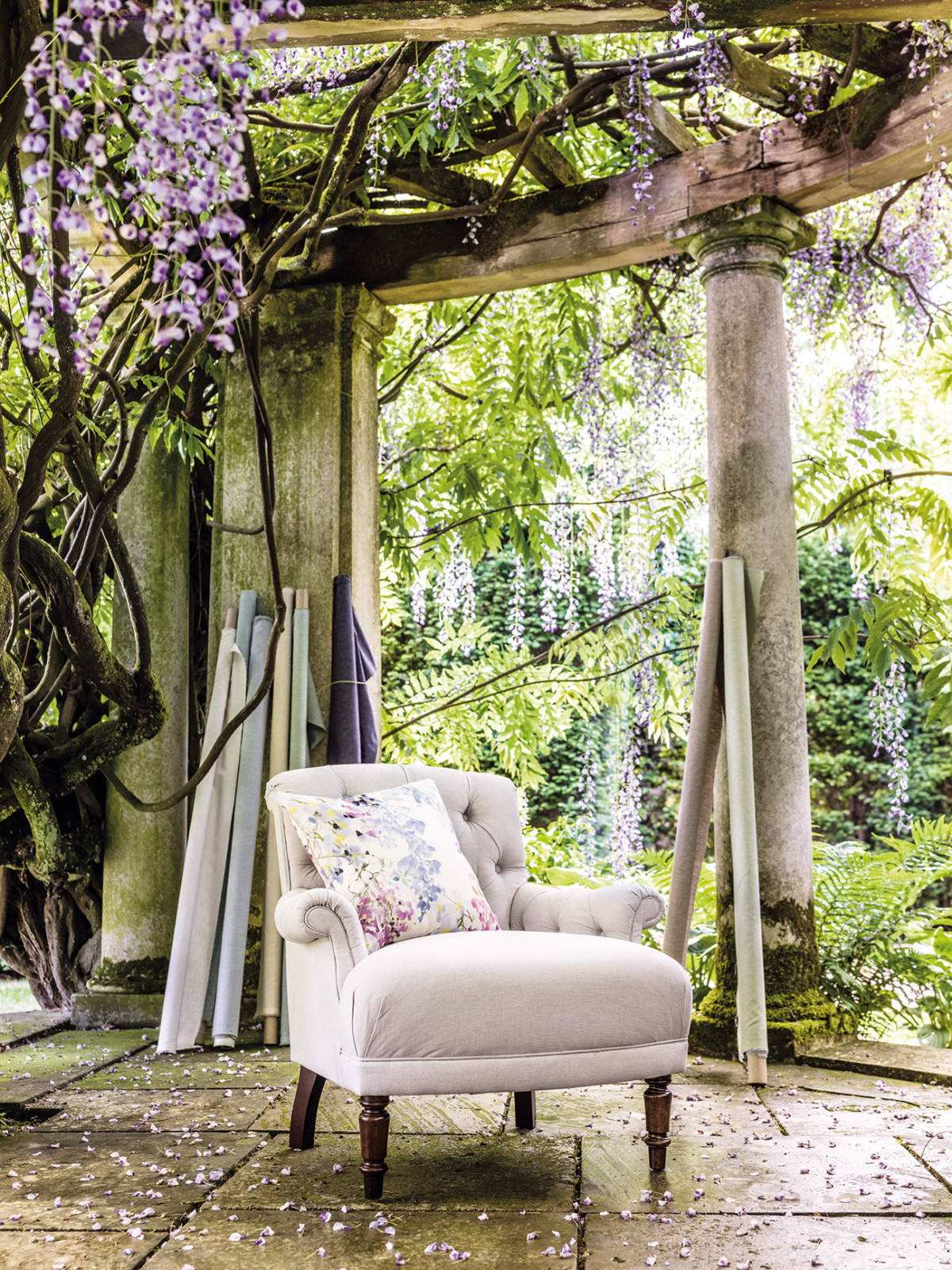 Ткани и обои Waterperry от Sanderson