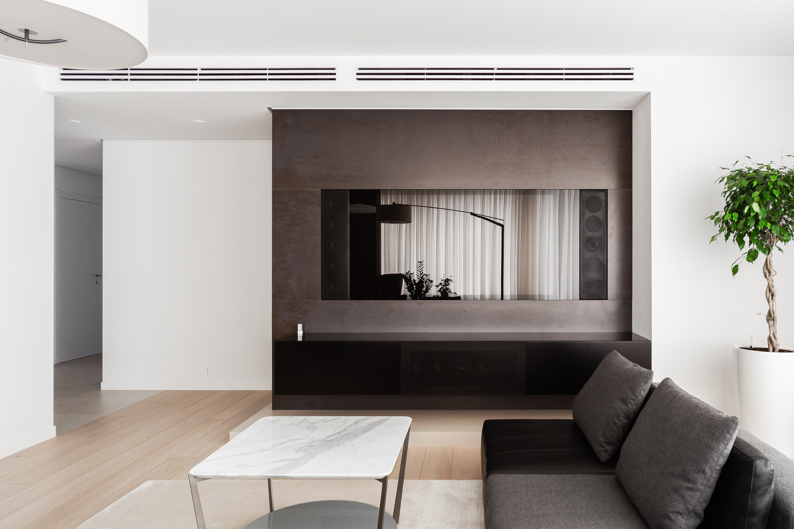 Ленинский проспект 103