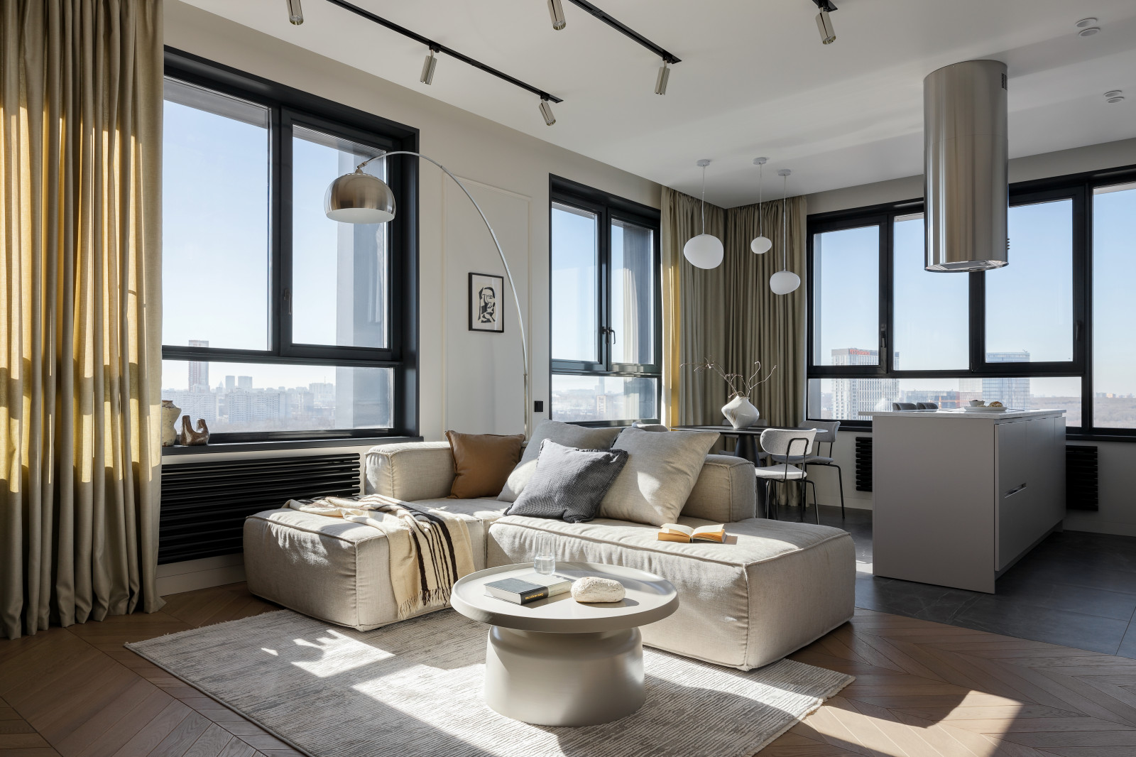 Stylish apartment with one bedroom and home office