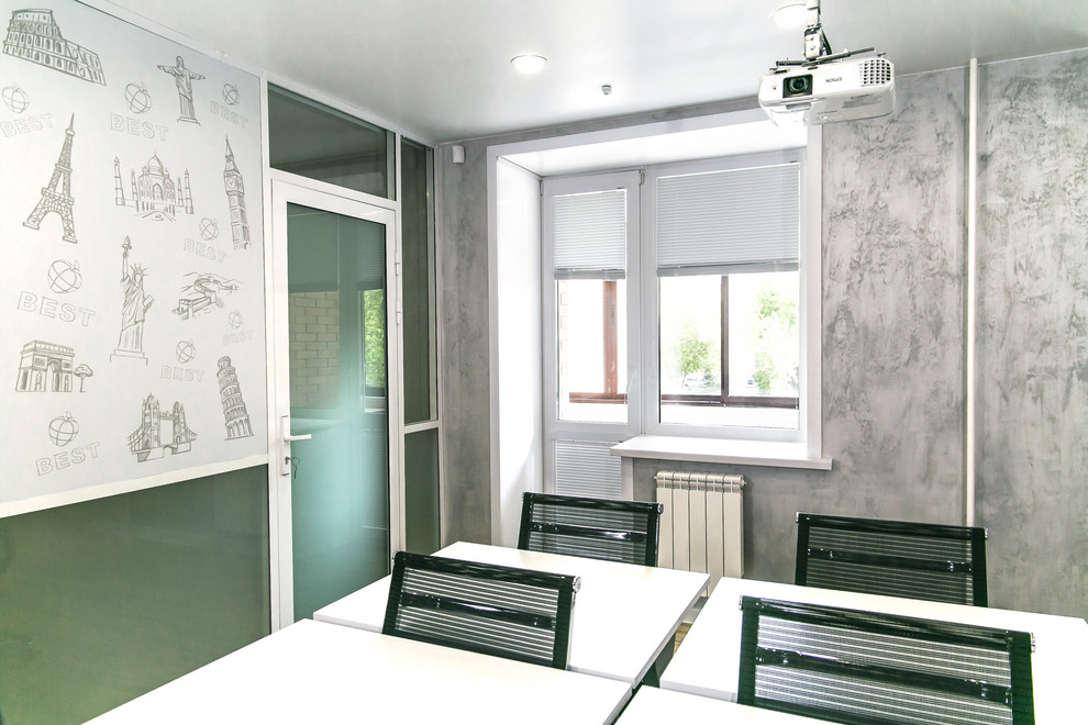 Система Изотра для школы иностранных языков "Бэст"