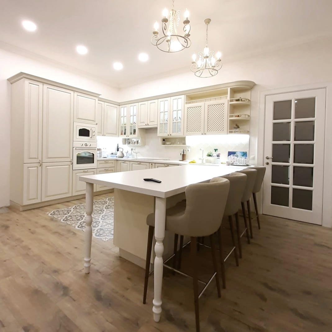 Кухня-гостиная для родителей.