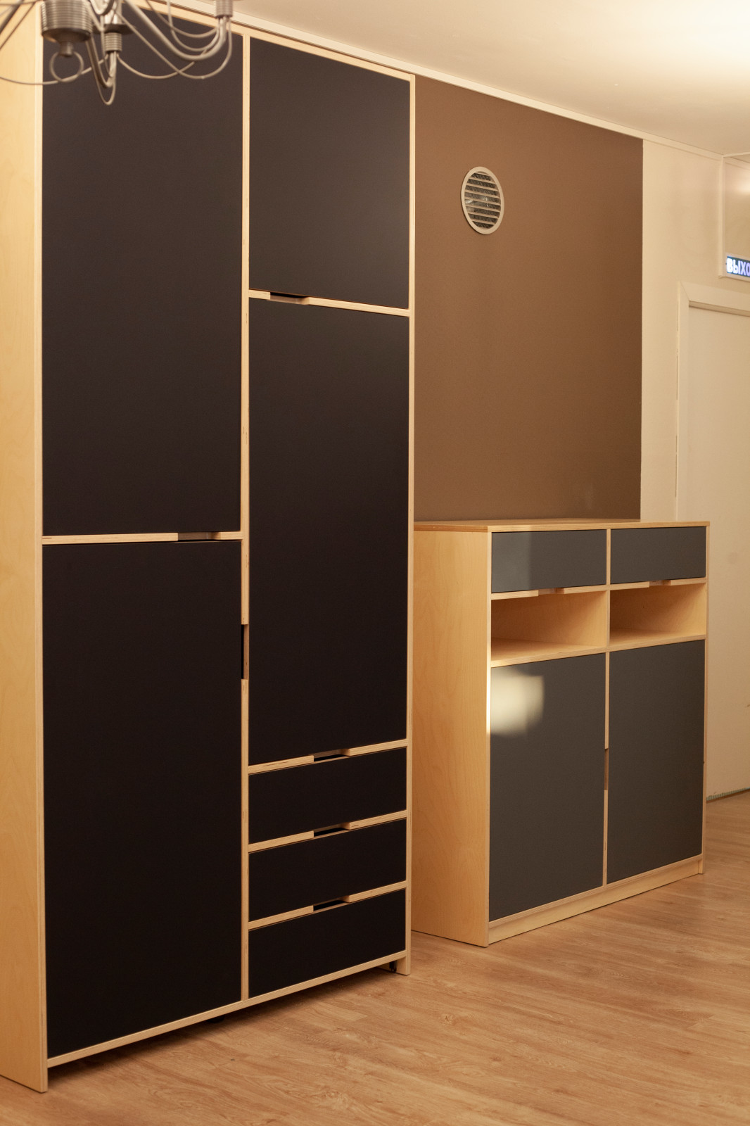 Мебель из фанеры и пластика